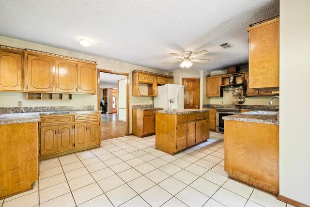 4999 Brooke Cove, Benton, AR 72019
