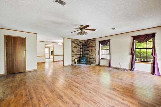 4999 Brooke Cove, Benton, AR 72019