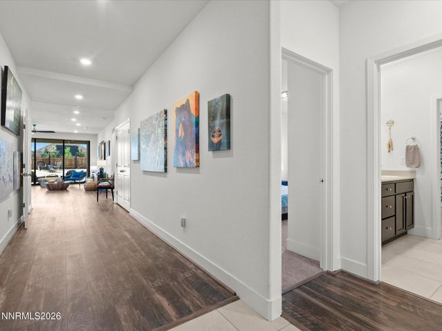 319 Grafton Drive, Sparks, NV 89441