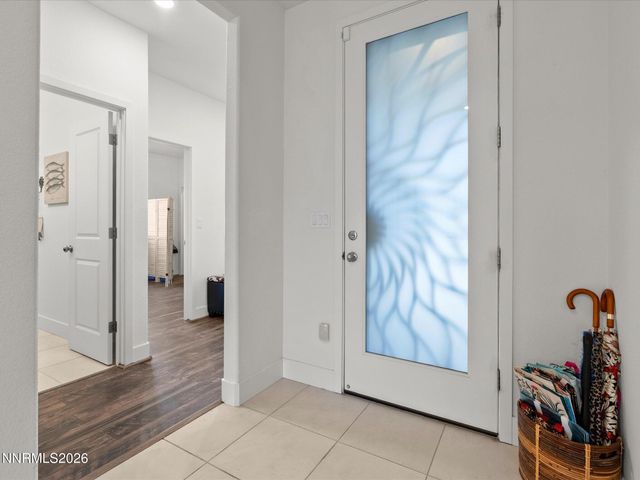 319 Grafton Drive, Sparks, NV 89441