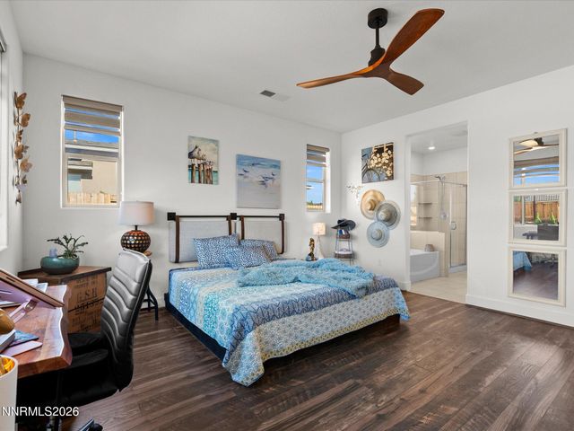 319 Grafton Drive, Sparks, NV 89441