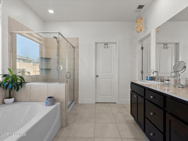 319 Grafton Drive, Sparks, NV 89441