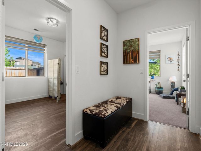 319 Grafton Drive, Sparks, NV 89441
