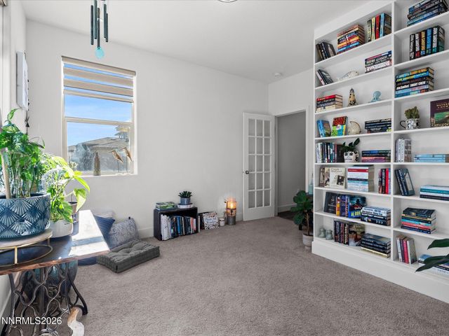 319 Grafton Drive, Sparks, NV 89441