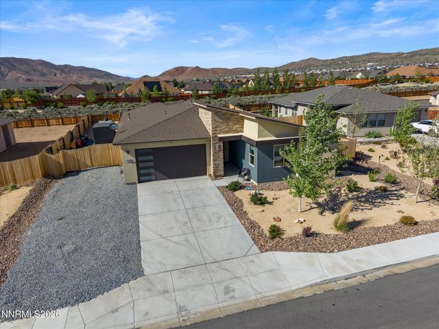 319 Grafton Drive, Sparks, NV 89441