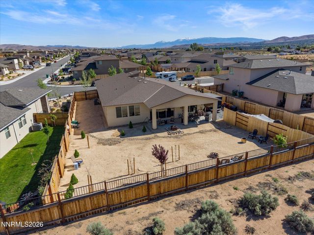 319 Grafton Drive, Sparks, NV 89441