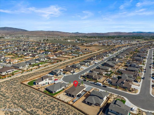 319 Grafton Drive, Sparks, NV 89441