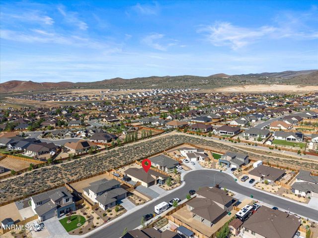 319 Grafton Drive, Sparks, NV 89441