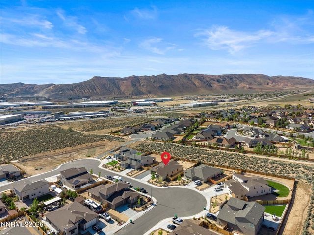319 Grafton Drive, Sparks, NV 89441