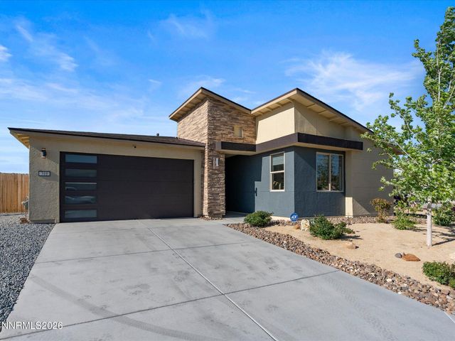 319 Grafton Drive, Sparks, NV 89441