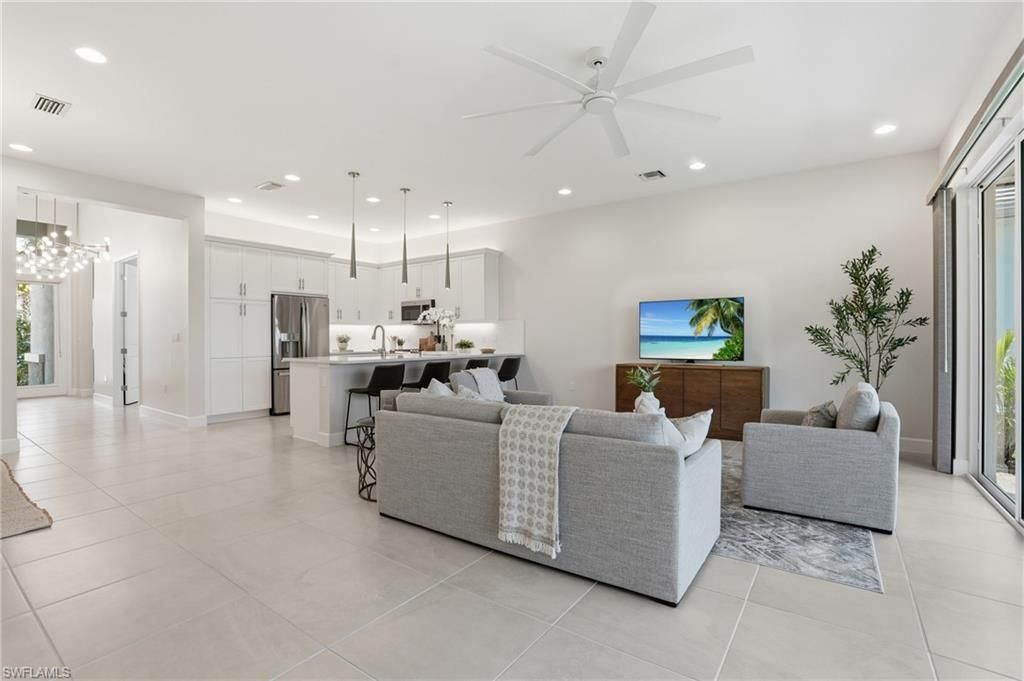 12391 Purple Ficus WAY, NAPLES, FL 34120 — photo 2