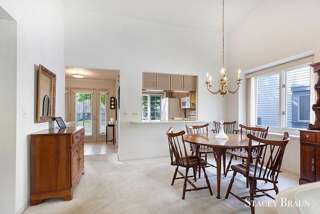 2735 Mulford Drive SE, Grand Rapids, MI 49546
