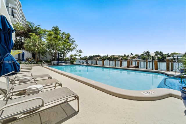 5640 Collins Ave 4D, Miami Beach, FL 33140