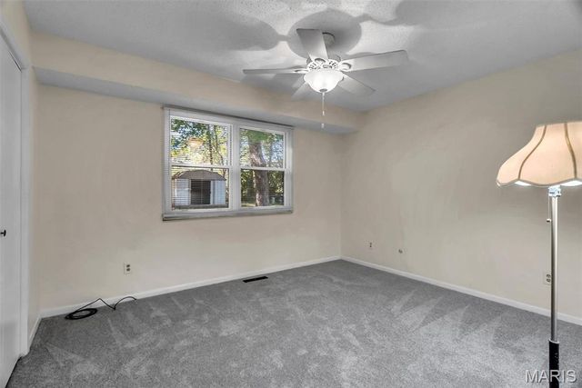 409 E 11th Street E, Washington, MO 63090