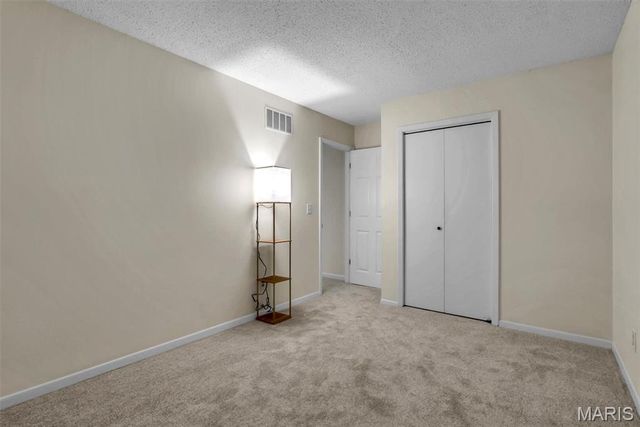 409 E 11th Street E, Washington, MO 63090