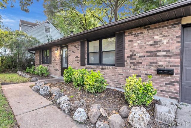 409 E 11th Street E, Washington, MO 63090