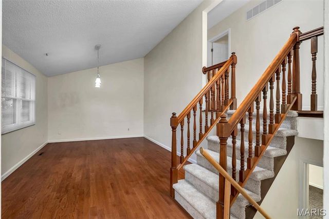 409 E 11th Street E, Washington, MO 63090