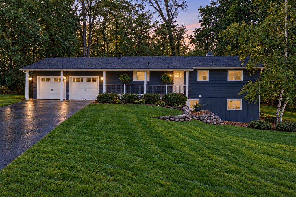 19151 Hanus Road, Minnetonka, MN 55345 — exterior