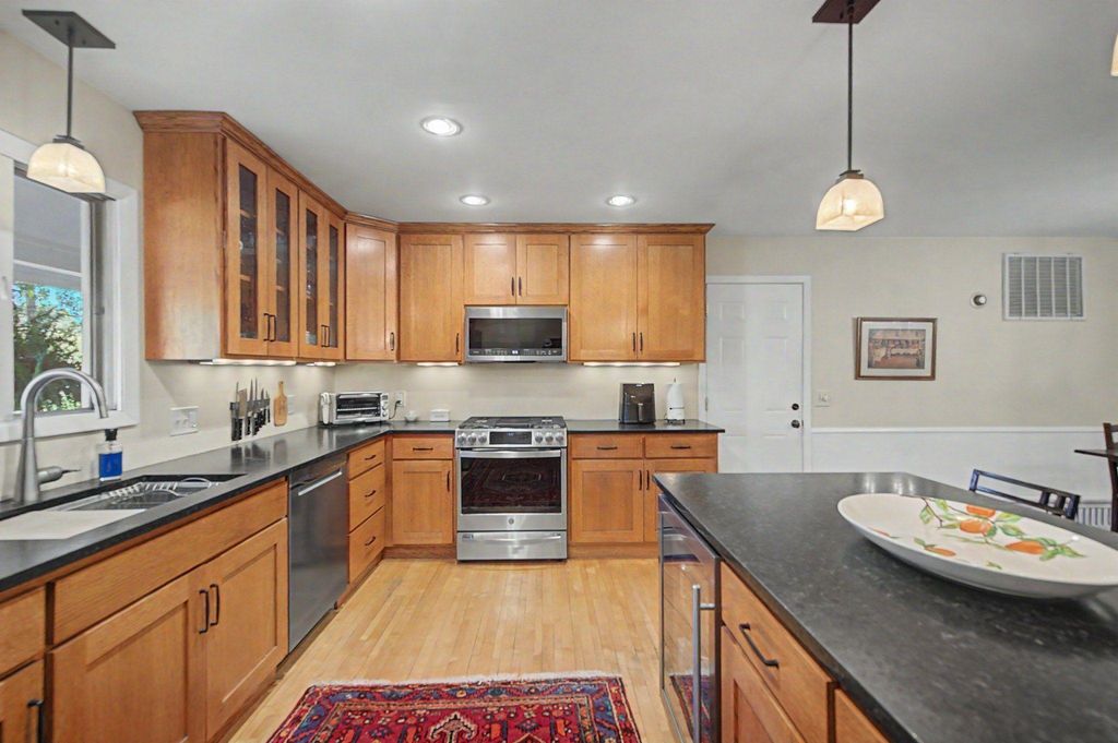 19151 Hanus Road, Minnetonka, MN 55345 — photo 3