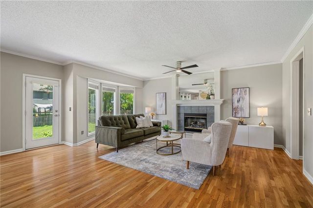 14205 Rosehill Street, Overland Park, KS 66221