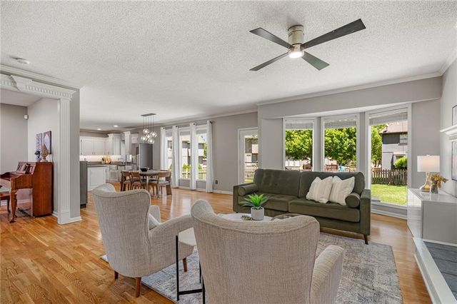 14205 Rosehill Street, Overland Park, KS 66221