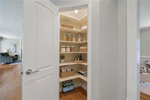 14205 Rosehill Street, Overland Park, KS 66221