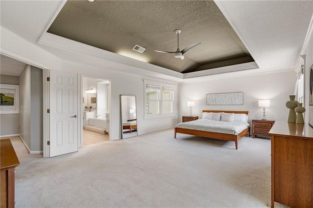 14205 Rosehill Street, Overland Park, KS 66221