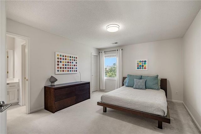 14205 Rosehill Street, Overland Park, KS 66221