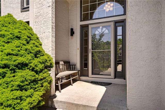 14205 Rosehill Street, Overland Park, KS 66221