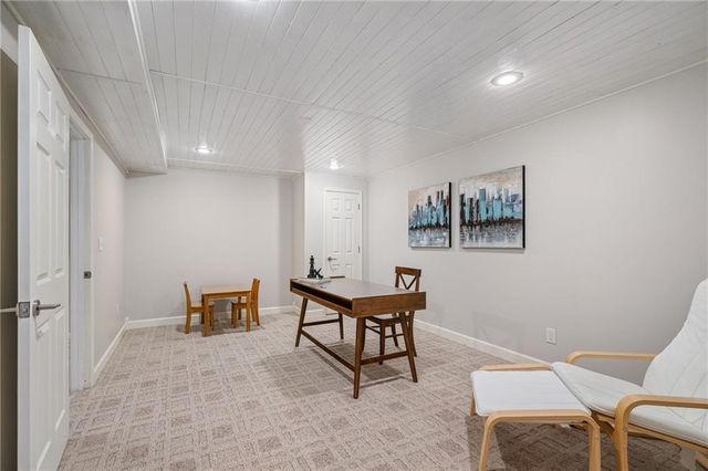 14205 Rosehill Street, Overland Park, KS 66221