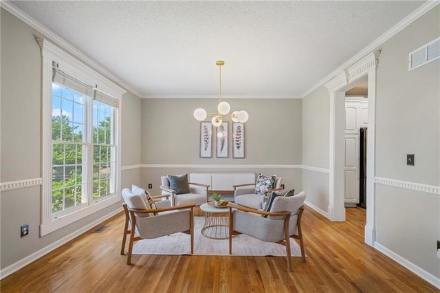 14205 Rosehill Street, Overland Park, KS 66221