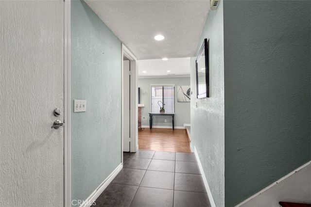 939 W 19th, Costa Mesa, CA 92627