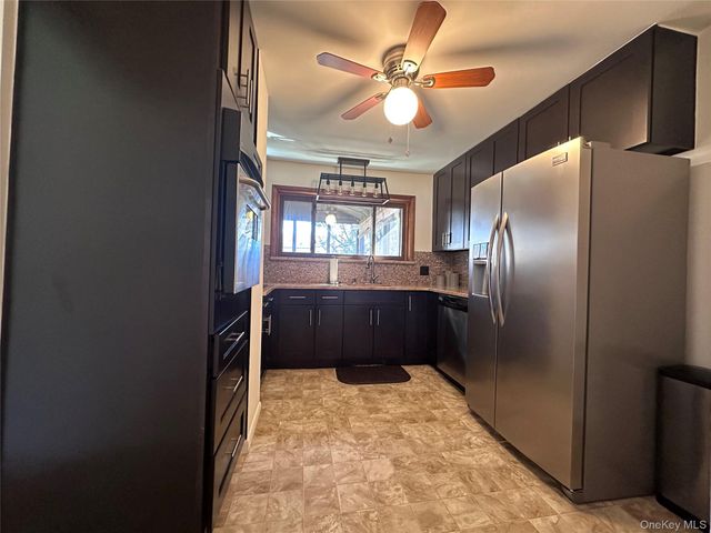 13 James Street, Montrose, NY 10548