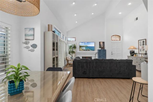 21121 Cancun, Mission Viejo, CA 92692