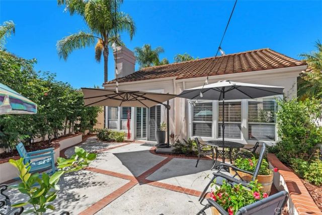 21121 Cancun, Mission Viejo, CA 92692