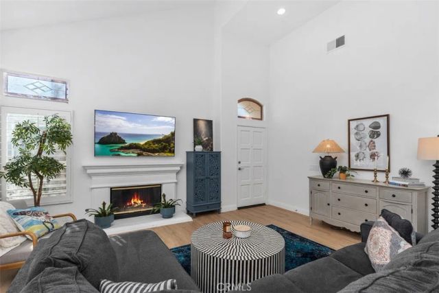 21121 Cancun, Mission Viejo, CA 92692