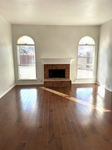 1353 Grass Valley Drive, Rockwall, TX 75087