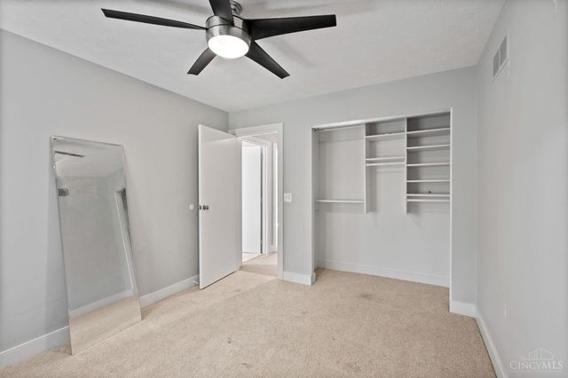 9528 Croton Drive, Montgomery, OH 45242