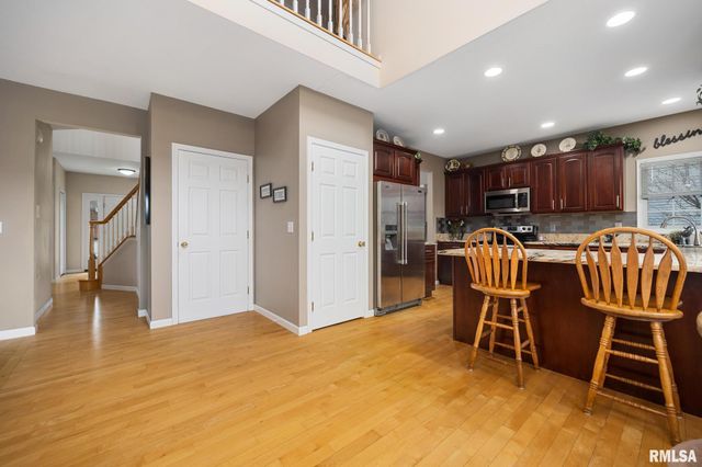 10717 N ALEX Drive, Peoria, IL 61615