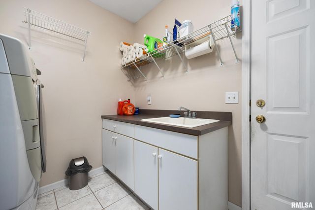 10717 N ALEX Drive, Peoria, IL 61615