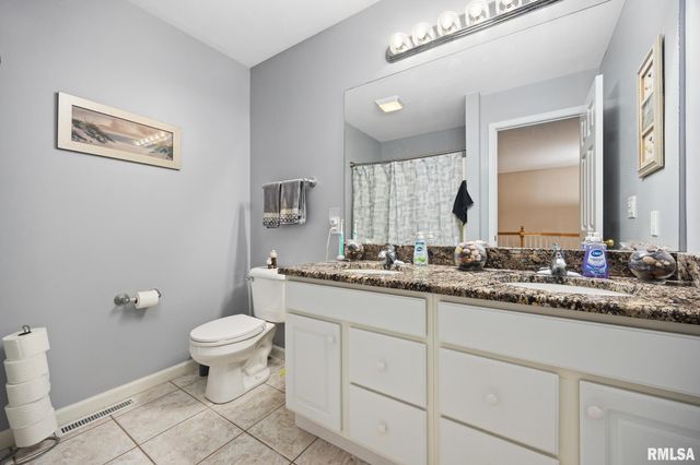 10717 N ALEX Drive, Peoria, IL 61615