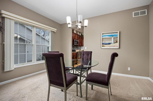 10717 N ALEX Drive, Peoria, IL 61615