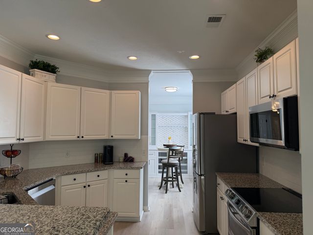 204 St Simons Cove, Peachtree City, GA 30269
