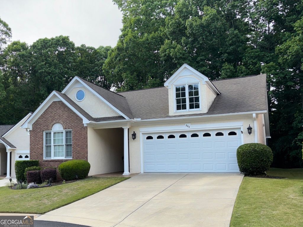 204 St Simons Cove, Peachtree City, GA 30269