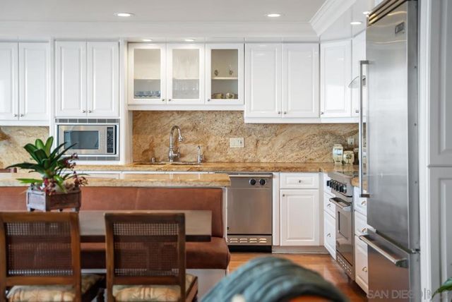 1219 Coast Blvd 5, La Jolla, CA 92037