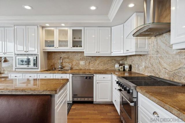 1219 Coast Blvd 5, La Jolla, CA 92037