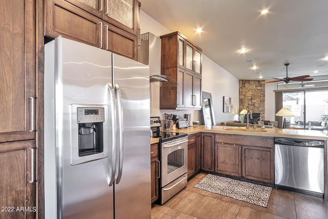 7318 E PALO VERDE Drive 12, Scottsdale, AZ 85250