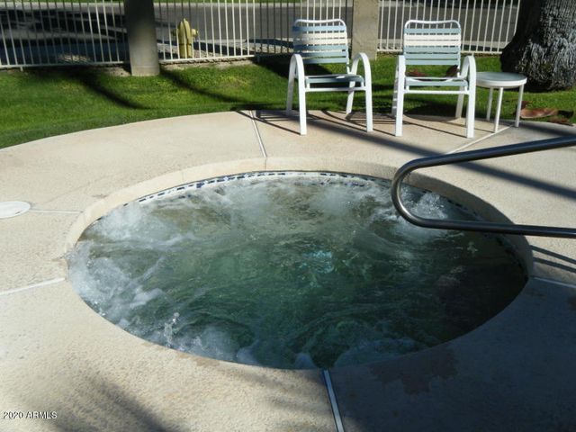 7318 E PALO VERDE Drive 12, Scottsdale, AZ 85250