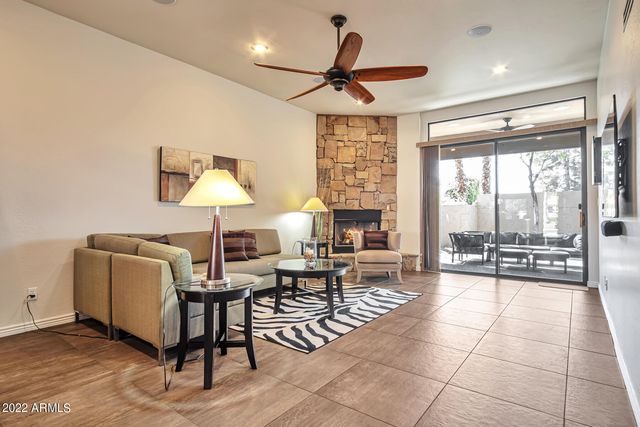 7318 E PALO VERDE Drive 12, Scottsdale, AZ 85250