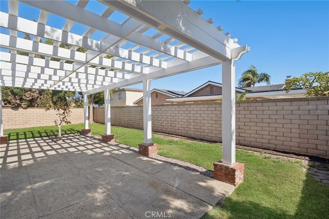 8822 Bellshire, Huntington Beach, CA 92646